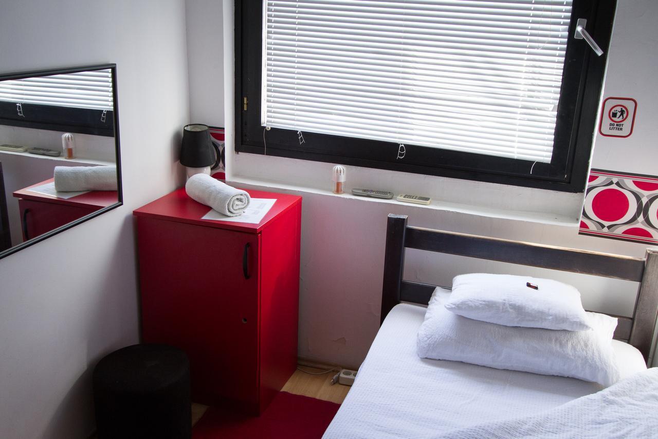 Hostel No9 Beograd Ngoại thất bức ảnh